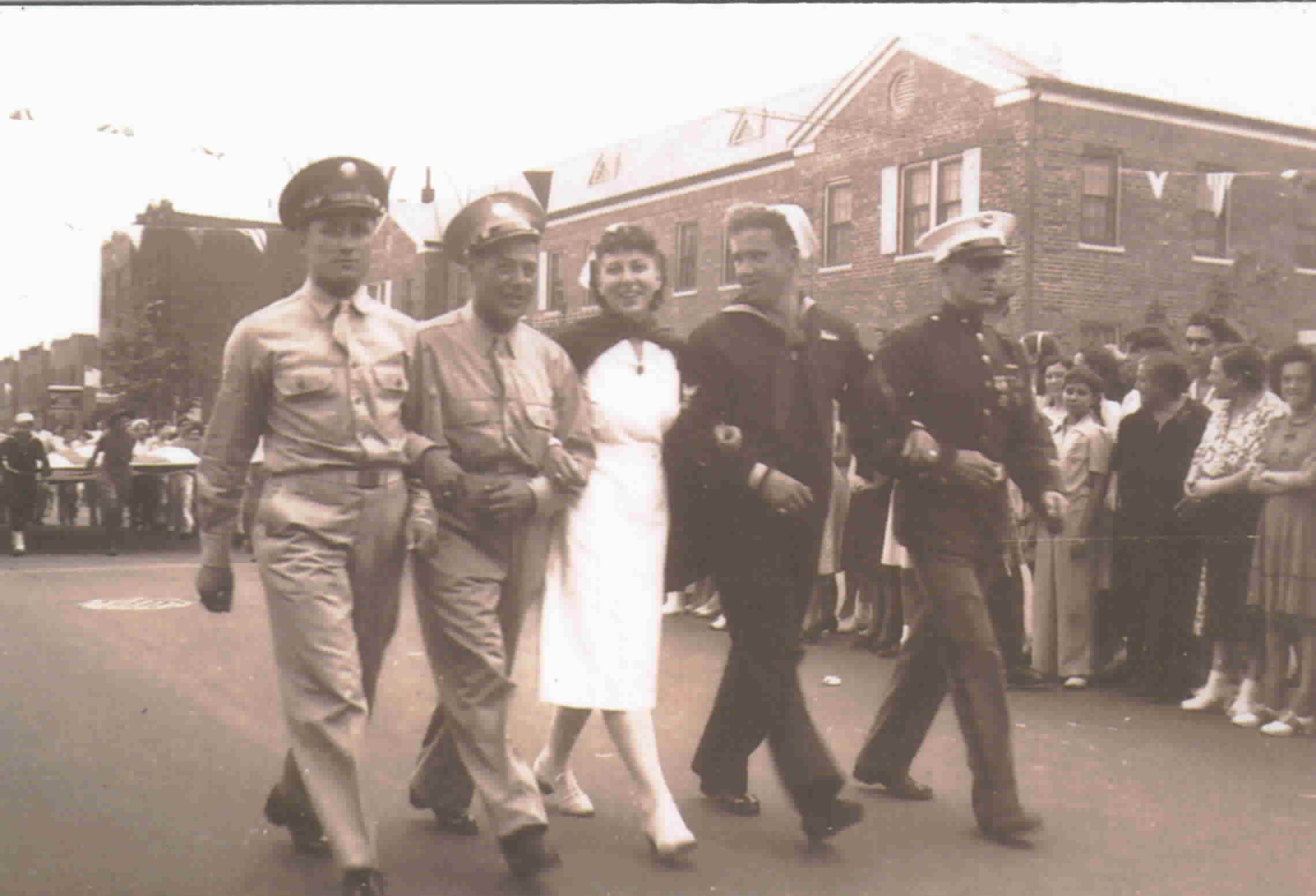 Anita at Bond Rally 1943